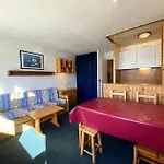 Neves - Location: Pour 4 Personnes Dans Un Quartier Jeune Et Anime * Валь-Торанс