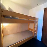 Neves - Location: Pour 4 Personnes Dans Un Quartier Jeune Et Anime Апартаменты