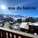 Neves - Location: Pour 4 Personnes Dans Un Quartier Jeune Et Anime Апартаменты *