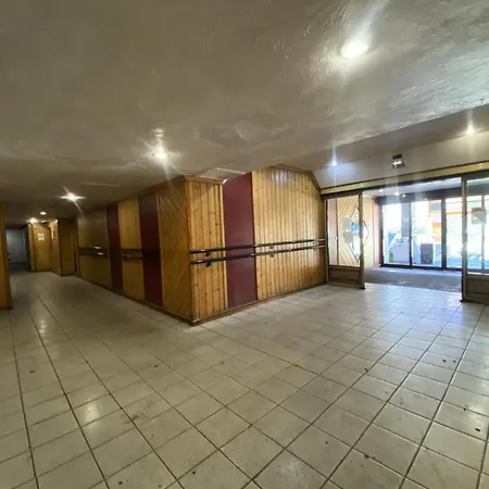 شقة Neves - Location: Pour 4 Personnes Dans Un Quartier Jeune Et Anime فال تورُن