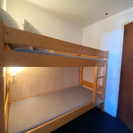 Résidence Neves - Location: Pour 4 Personnes Dans Un Quartier Jeune Et Animé *